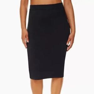 Babaton Countour aPencil Skirt Sz. large Black